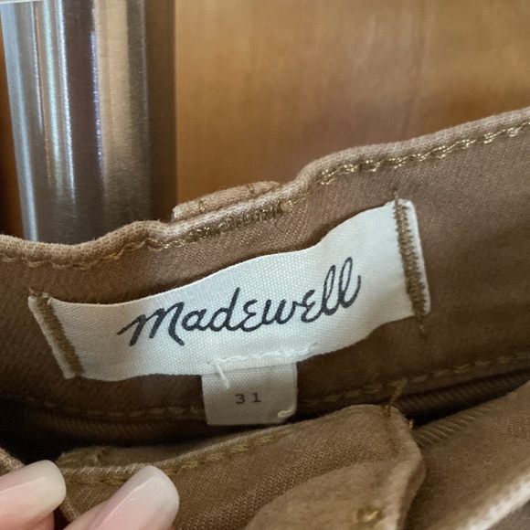 Madewell Perfect Vintage Military Short in Khaki - Picture 6 of 7
